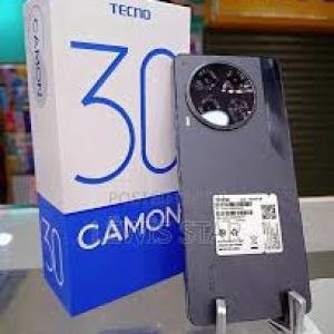 Tecno Camon 30